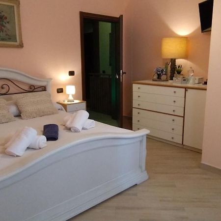 La Tana Del Riccio Bed & Breakfast Vigarano Mainarda エクステリア 写真